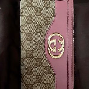 Gucci GG print and Pink Leather Wallet.
